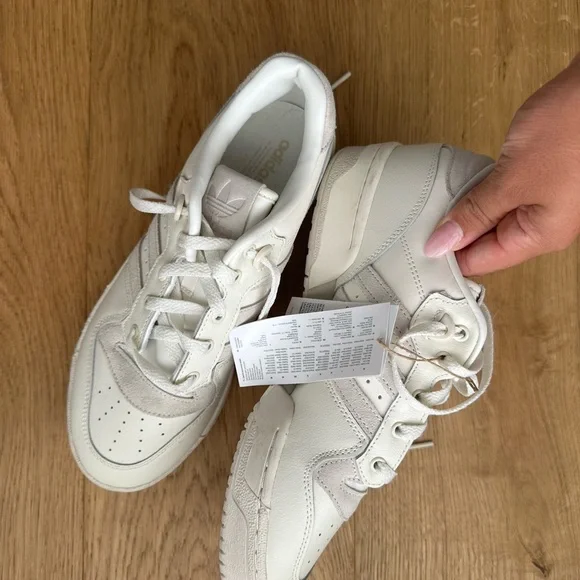 Adidas White and Grey Rivalry Low - Picture 5 of 5